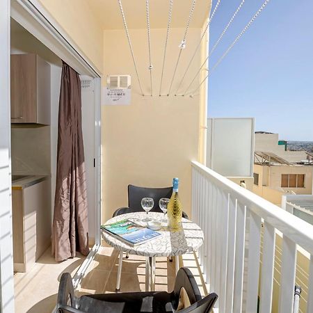Summer Breeze Comfort Sunny Apartments Close To The Sandy Beaches - By Getawaysmalta Mellieħa Esterno foto