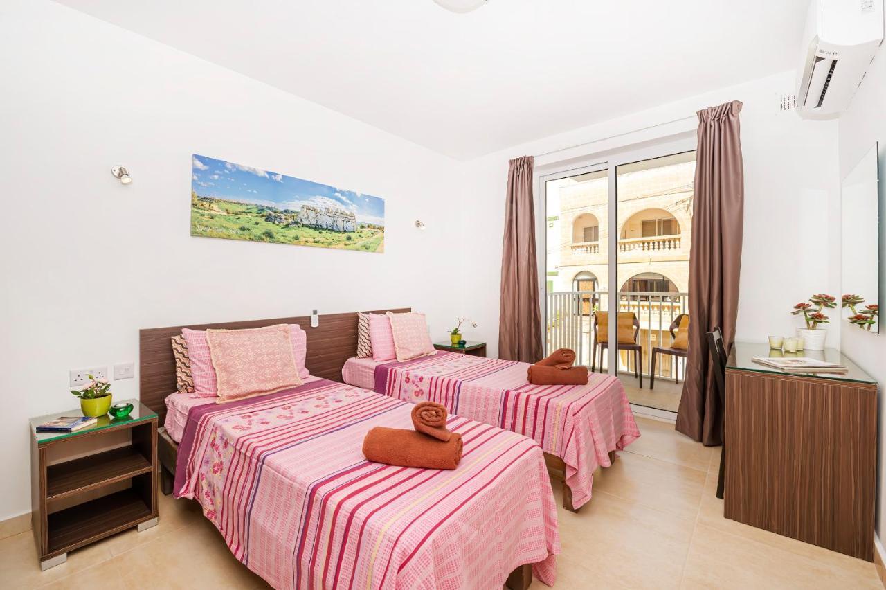 Summer Breeze Comfort Sunny Apartments Close To The Sandy Beaches - By Getawaysmalta Mellieħa Esterno foto